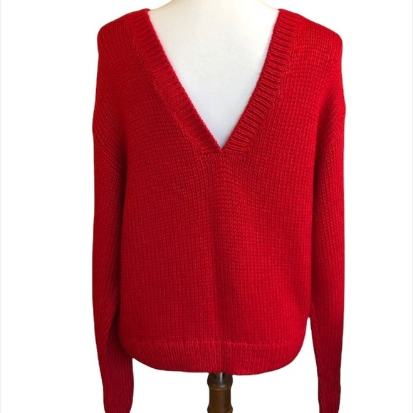 PINK Victoria’s Secret Red Deep V-back Sweater - Picture 8 of 8